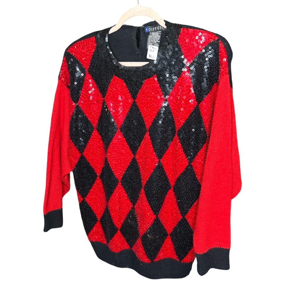 SOLDDD 🙌🏾❤️ Vintage IB Diffusion Sequence Sweater